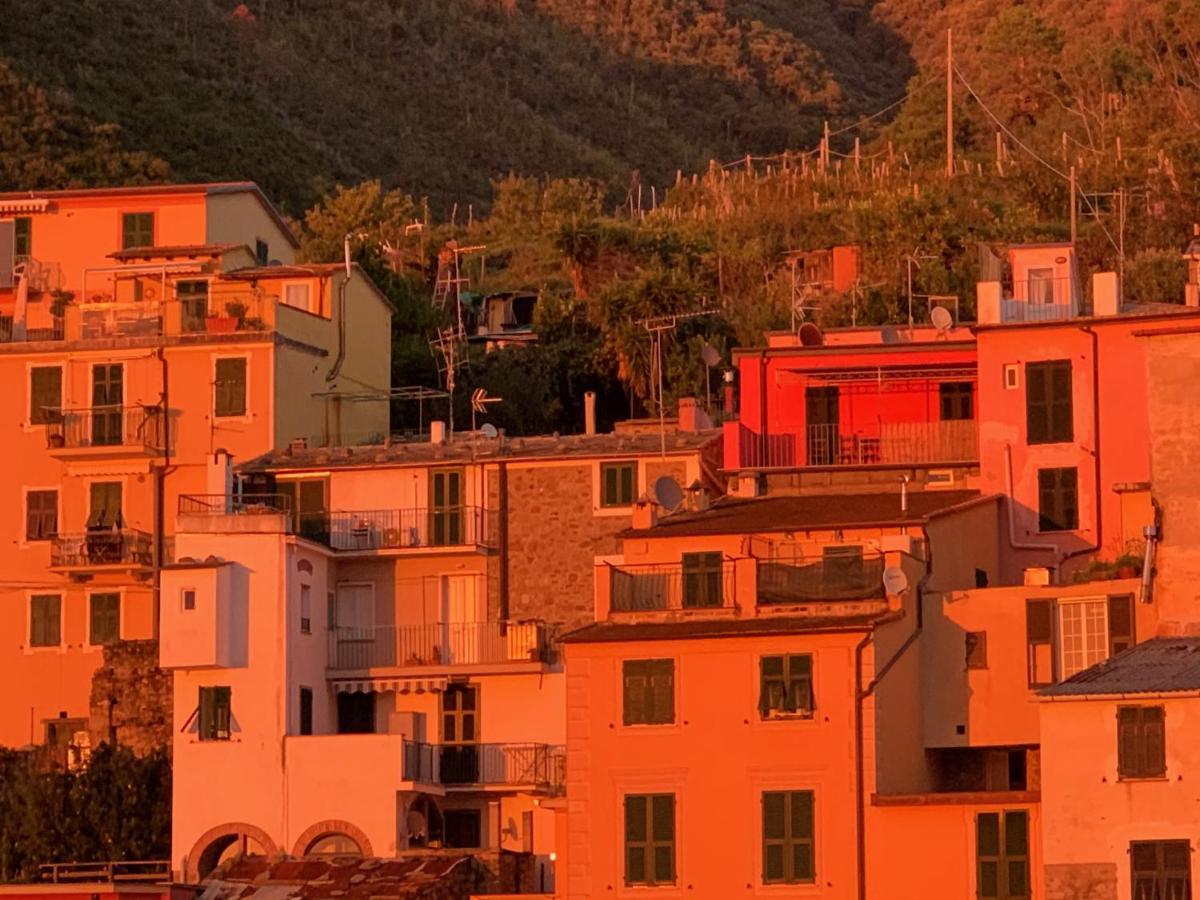 Affittacamere Le Terrazze Corniglia Exteriör bild